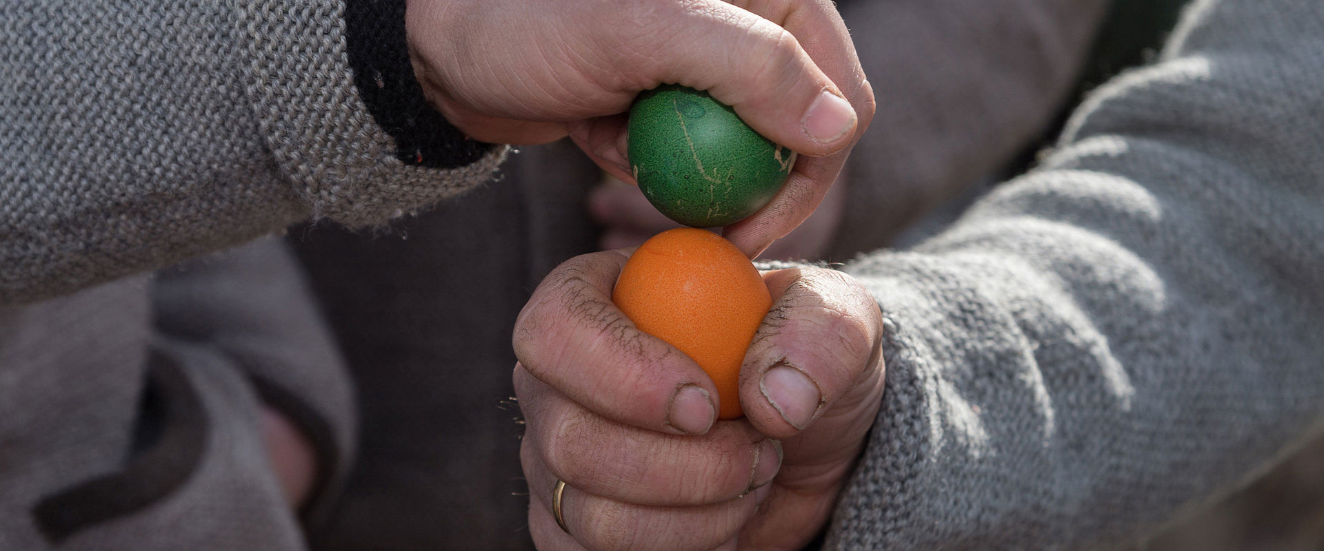 The South Tyrolean tradition of egg cracking called Eierpecken. The tradition of egg pecking: an egg is cracked onto the tip of the opponent's egg.